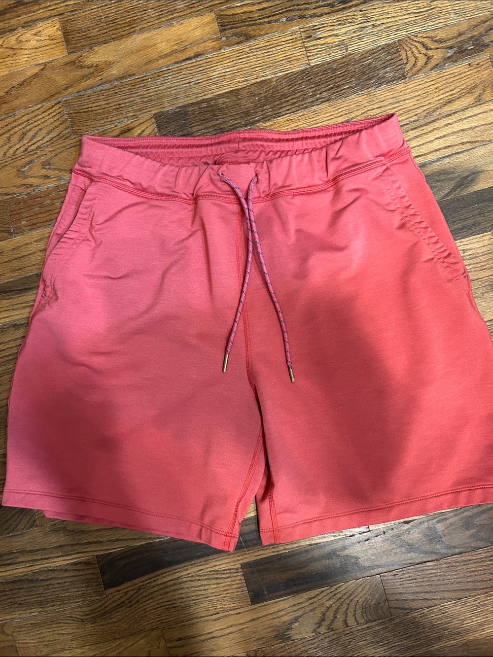 Vineyard Vines Coral Zip-Pocket Athletic Shorts